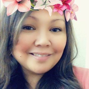 Meet your Posher, Lorna